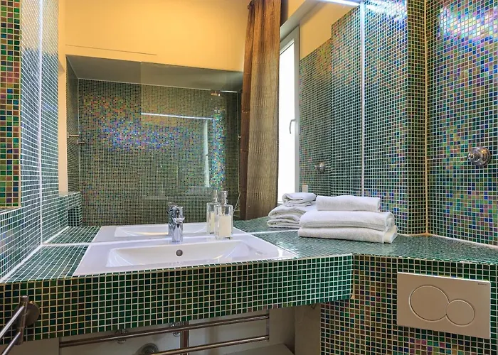 Adelaide 스트레사