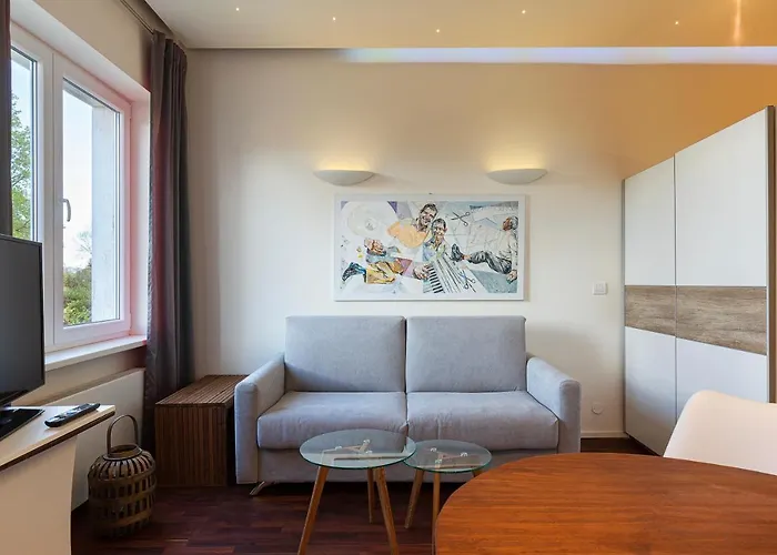 Adelaide 스트레사